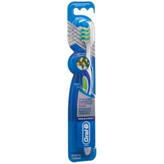 Oral-B Pro-Expert CrossAction Extra Clean 40 நடுத்தரம்