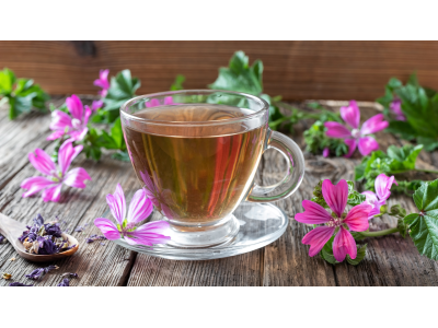 Čaj od sljeza: Vaš biljni lijek za bronhijalni katar i njegu grla