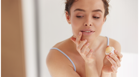 Kako zdraviti in preprečiti razpokane ustnice: učinkovita zdravila