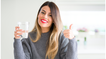 Jak vitaminové a kolagenové doplňky zlepšují růst vlasů a nehtů