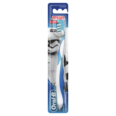 מברשת שיניים ידנית oral-b ג'וניור מגיל 6 שנים