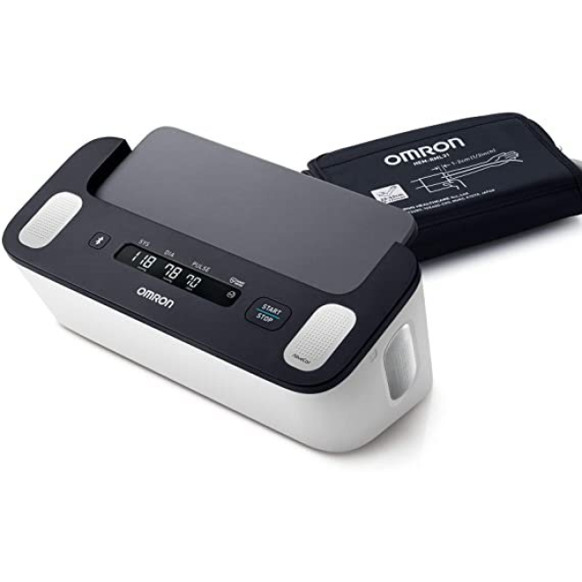 Omron Blutdruck Oberarm Complete integraattorilla EKG-Funktion ja OMRON Connect App sisältää ilmaisen palvelun