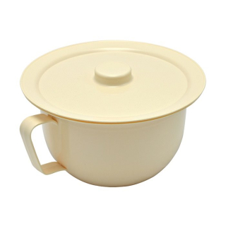 Sundo chamber pot with lid and handle plastic 13x22cm ivory